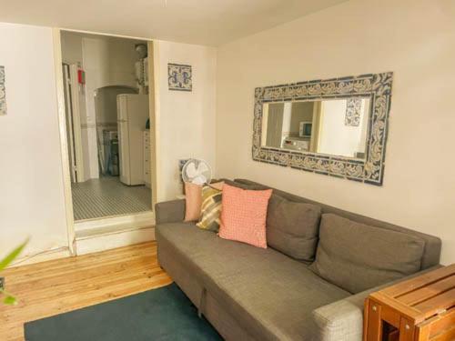 Historical Bica - 3 Bedroom Apartment Lisbon Bagian luar foto